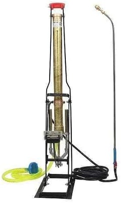 Foot sprayer